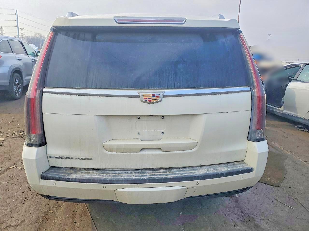2015 Cadillac Escalade Luxury