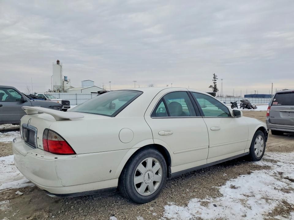 2003 Lincoln Townhouse LS