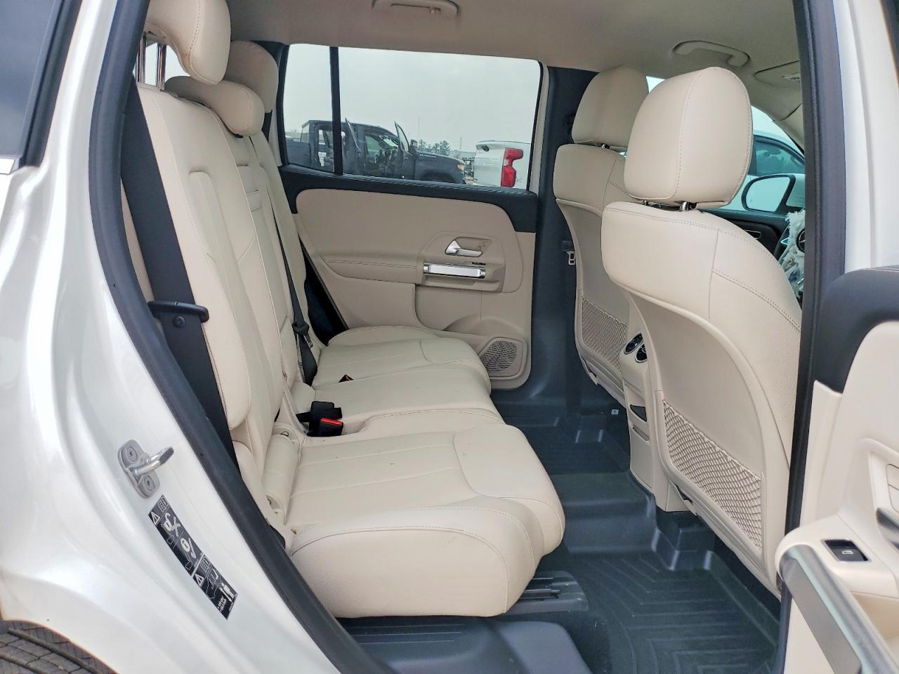 2025 Mercedes-Benz Glb 250