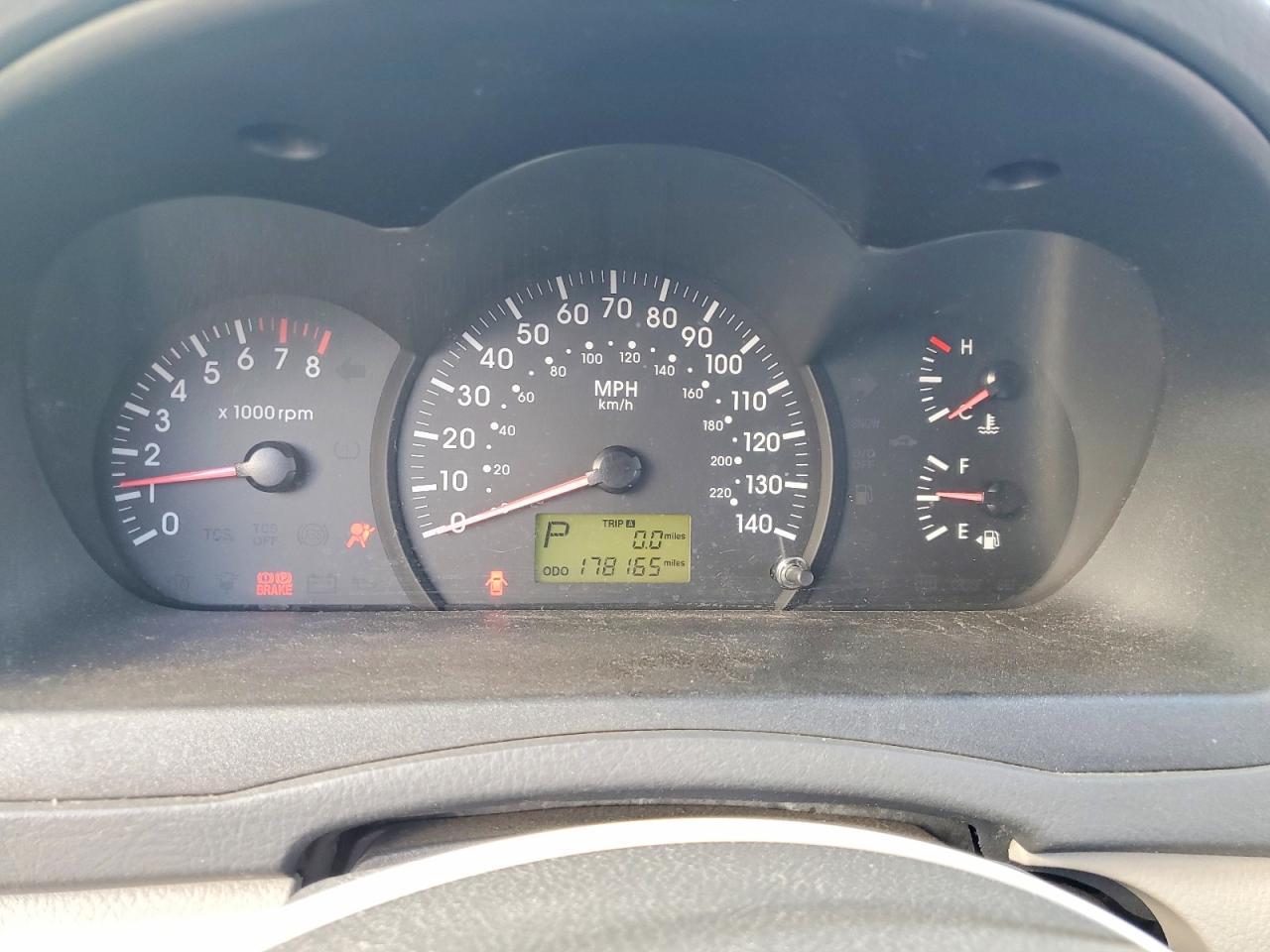 2005 KIA Spectra5