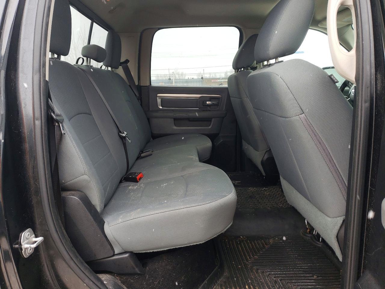 2016 Dodge Ram 1500 slt