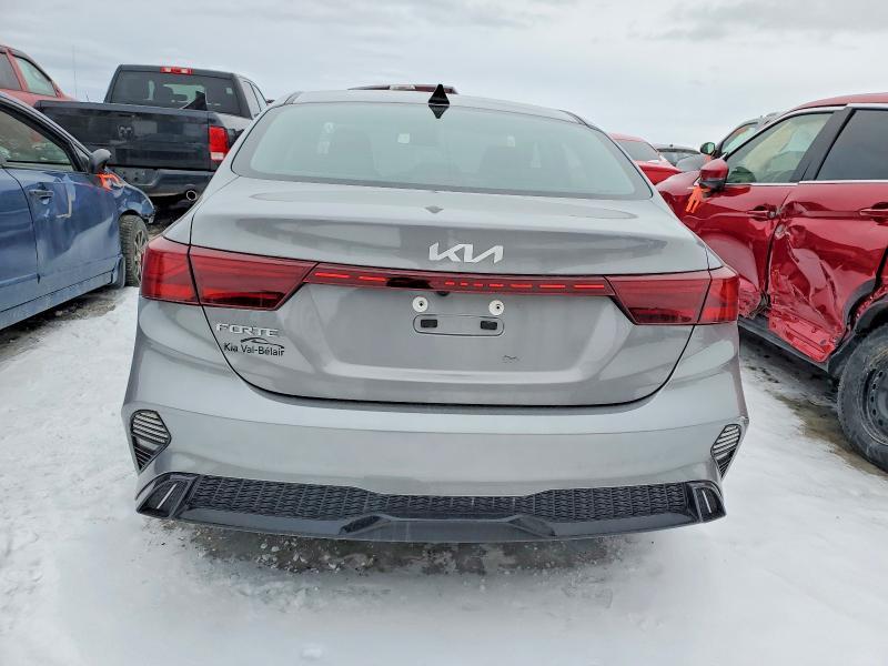 2024 KIA Forte lx