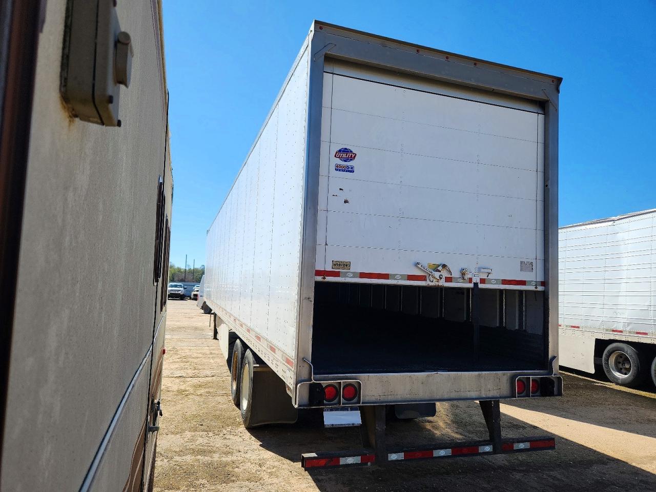 2018 Utility VS2DX DRY Van Trailer