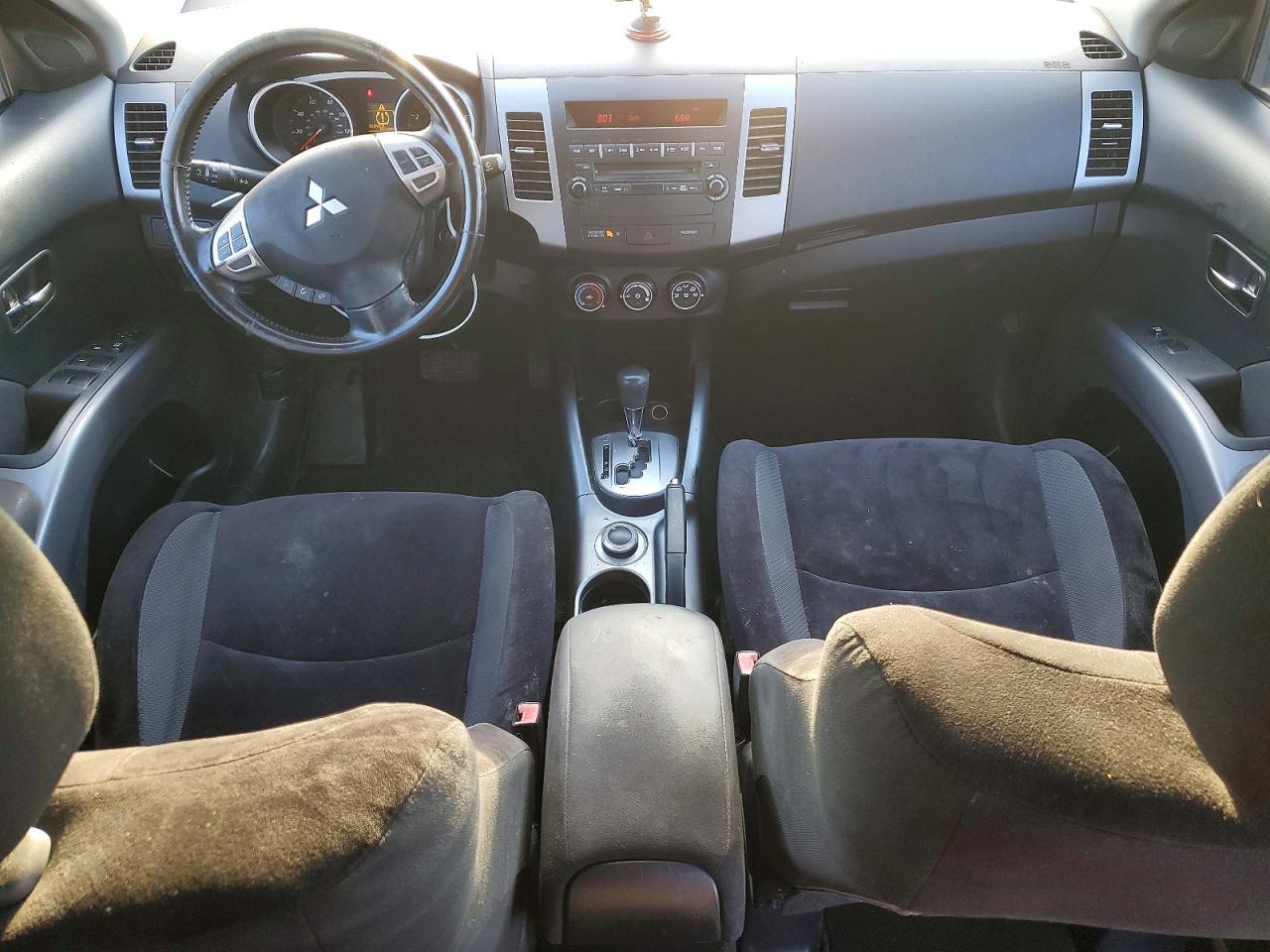 2010 Mitsubishi Outlander es