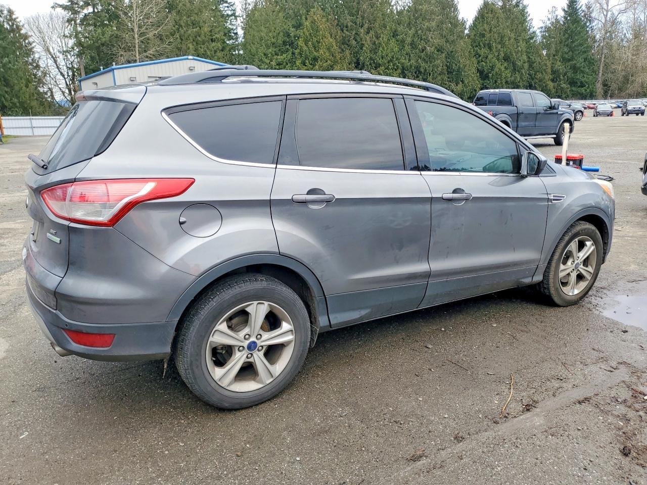 2014 Ford Escape se