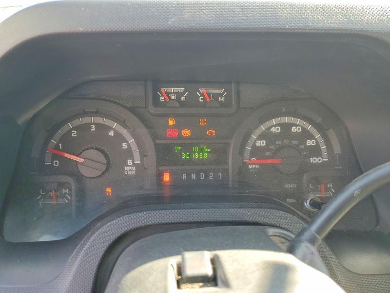 2012 Ford Econoline E250 van