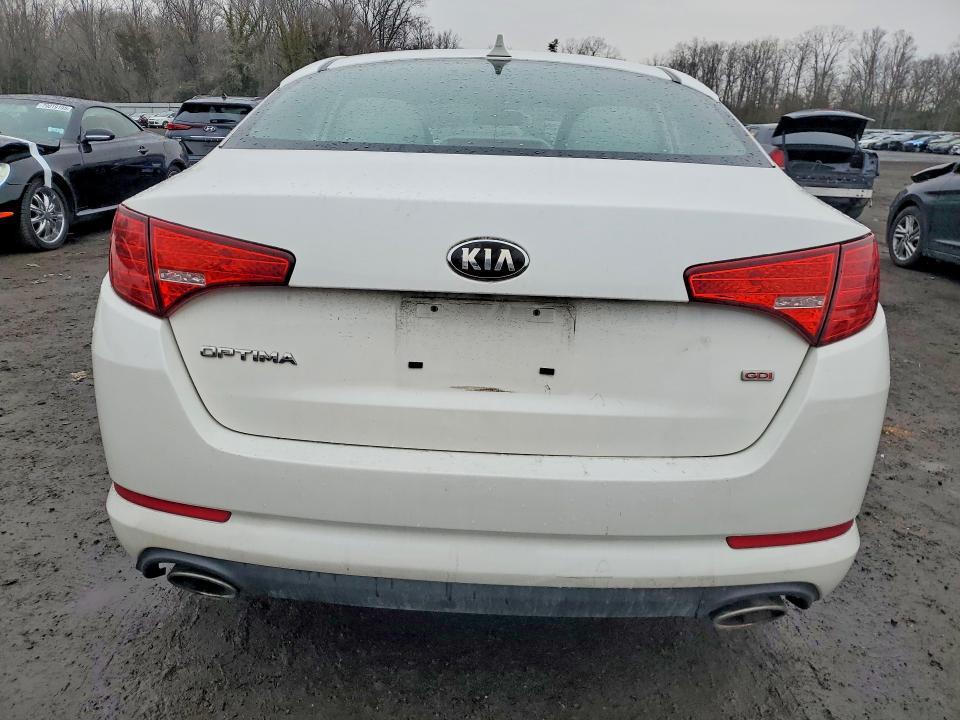 2013 KIA Optima lx