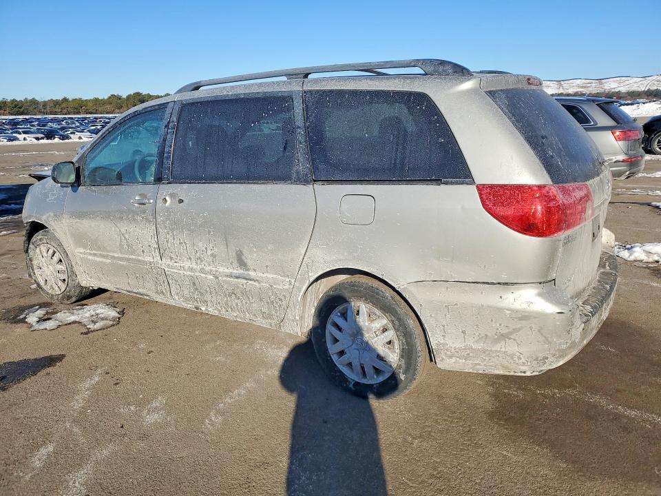 2009 Toyota Sienna ce