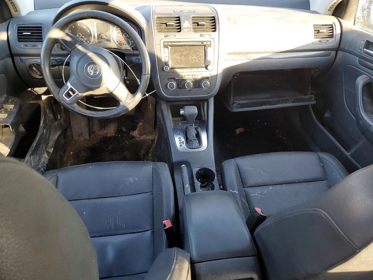 2010 Volkswagen Jetta se