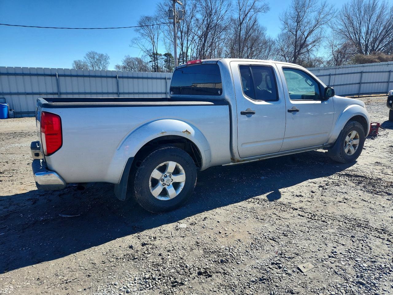 2012 Nissan Frontier SV V6