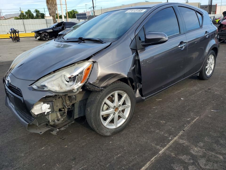 2015 Toyota Prius c