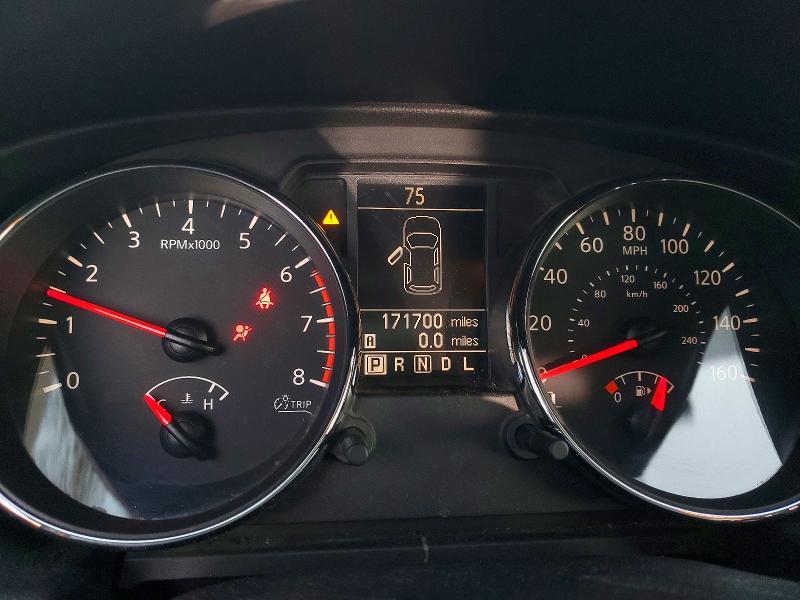 2011 Nissan Rogue s