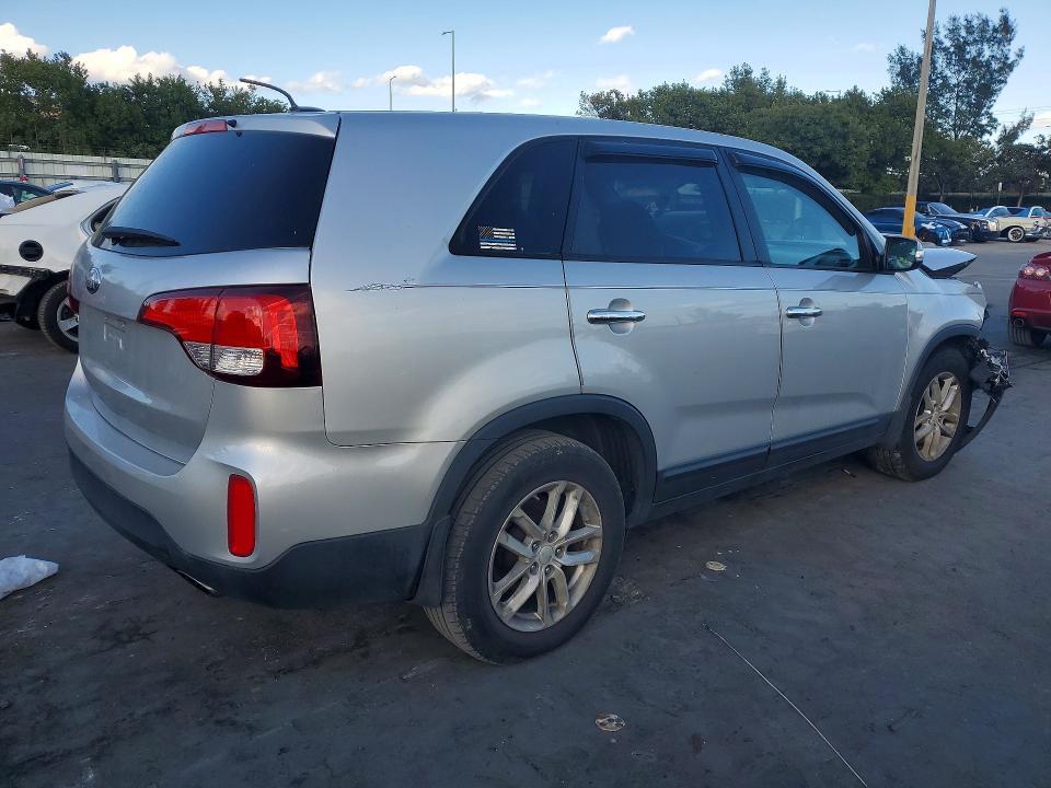 2014 KIA Sorento lx