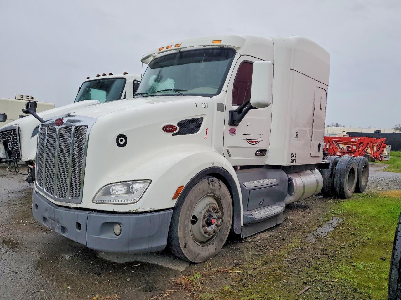 2016 Pntw 579-Semi Truck
