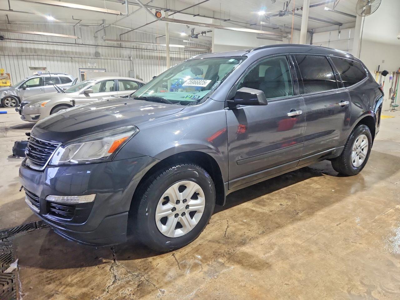2013 Chevrolet Traverse ls
