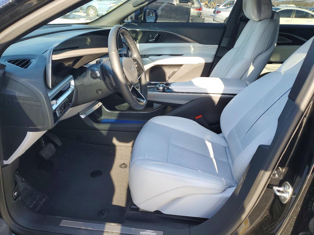 2024 Cadillac Lyriq Sport
