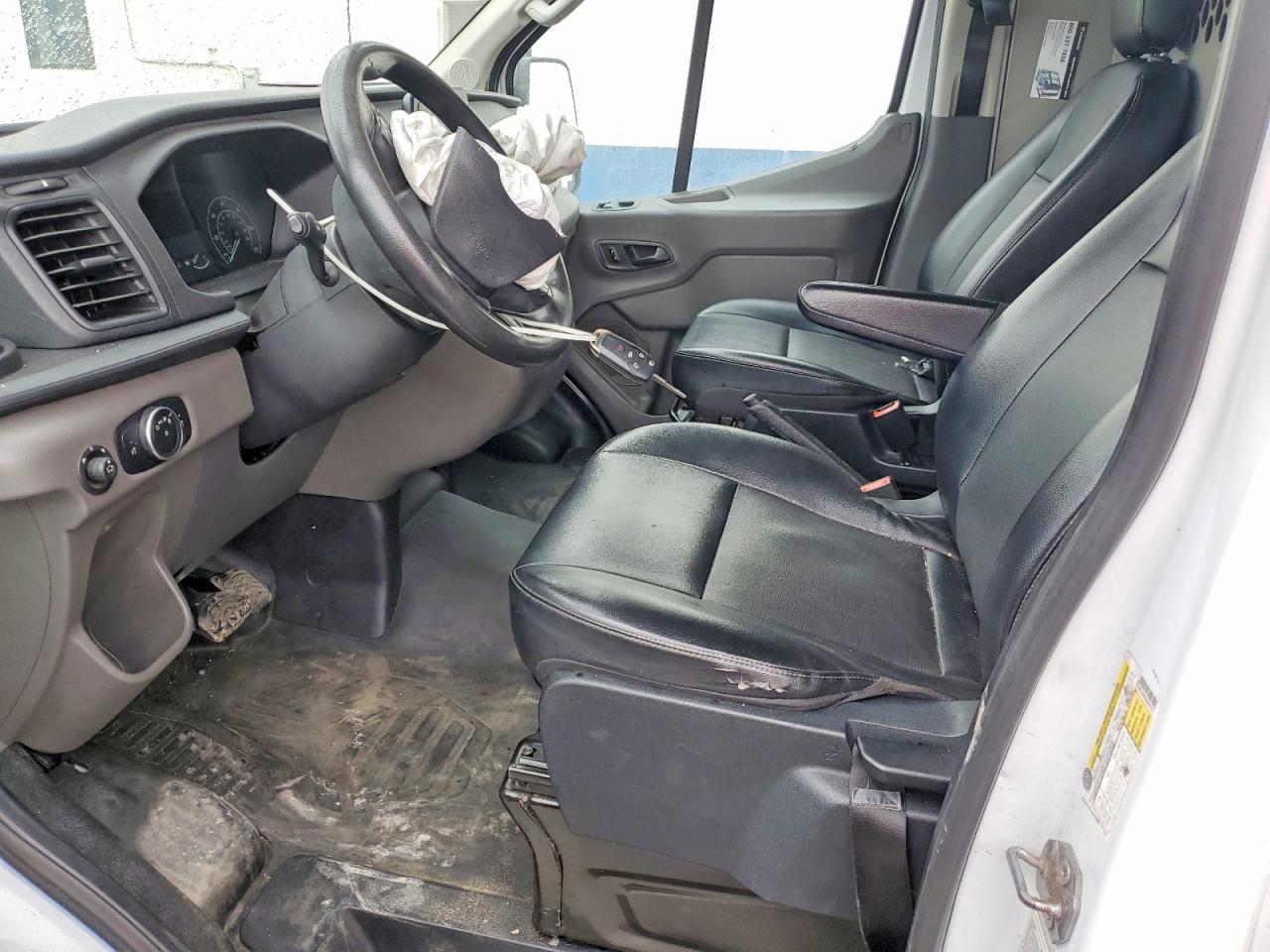2020 Ford Transit 250 Delivery Van
