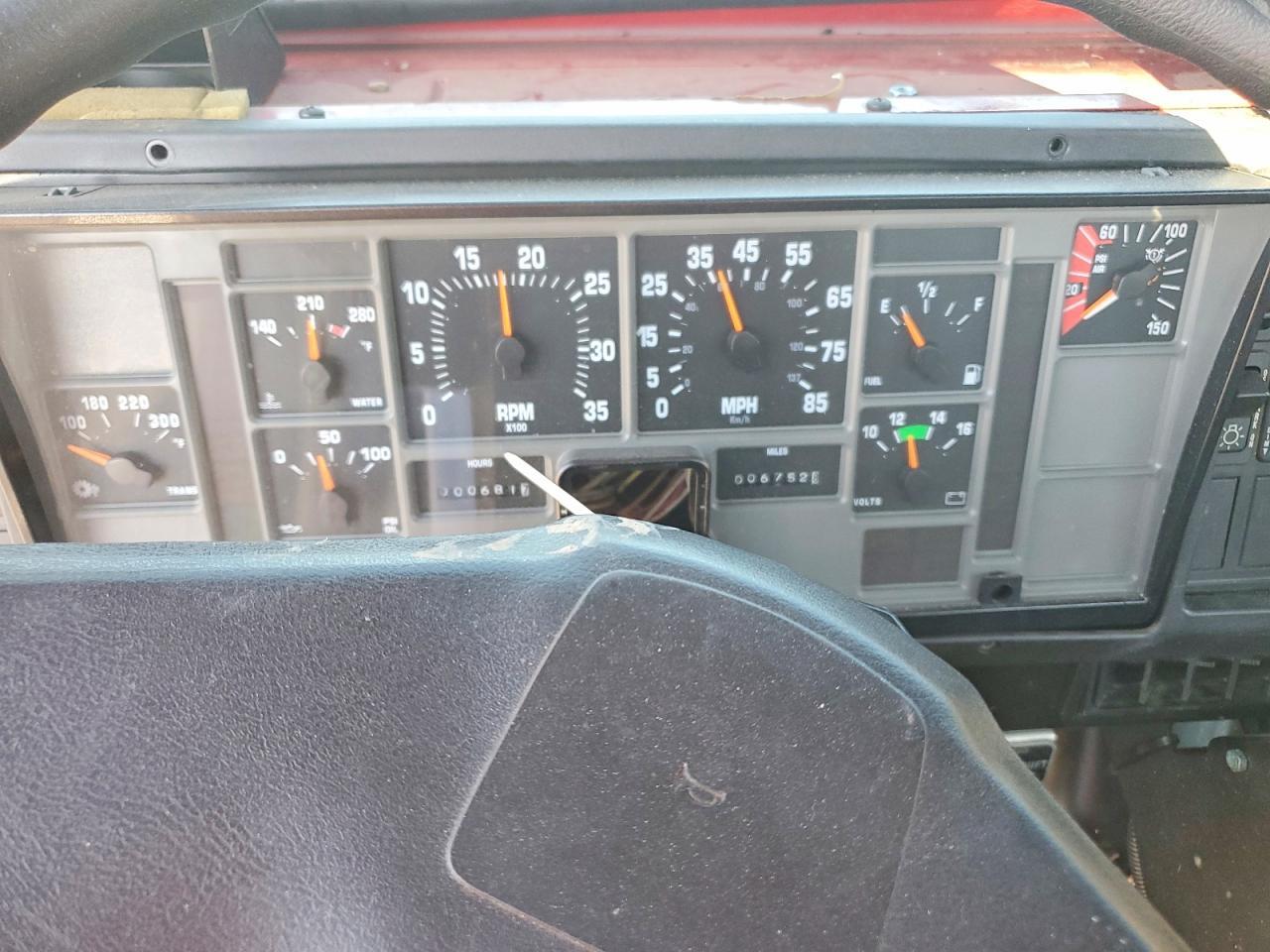 2000 International 4000 4900-Pumper Fire Truck