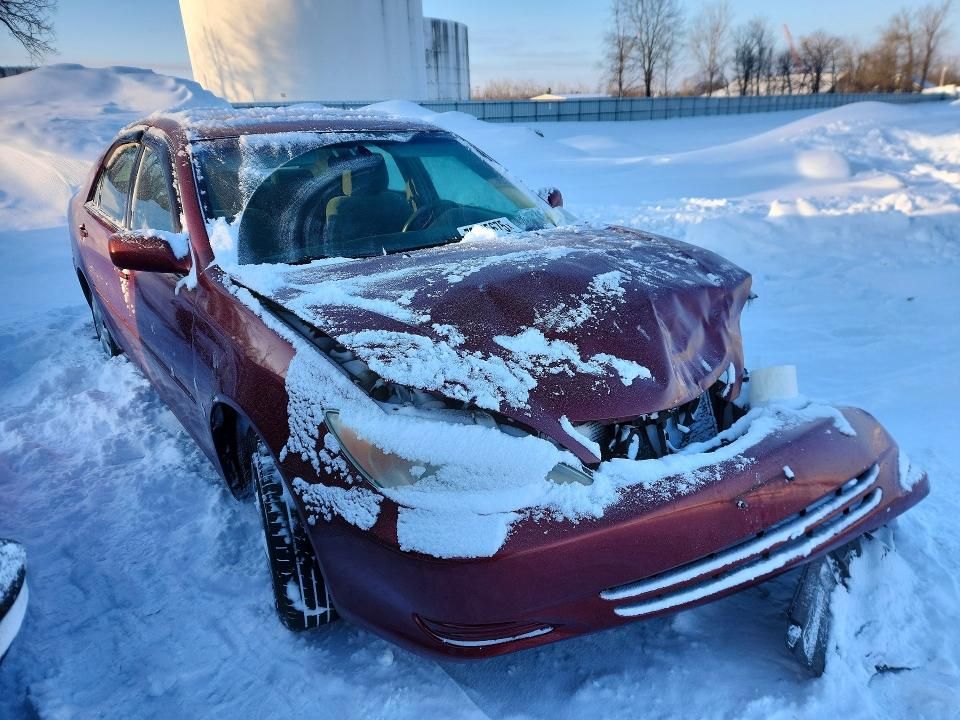 2003 Toyota Camry le