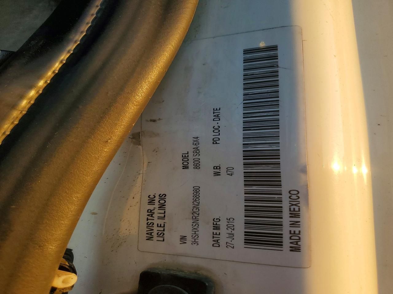 2016 International 8600 Semi Truck