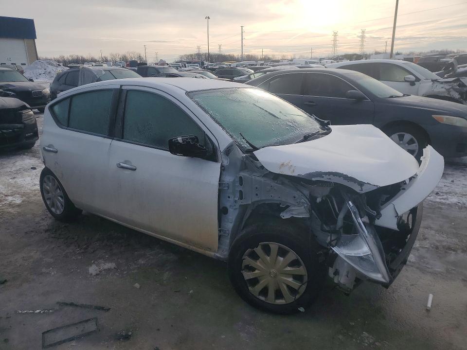 2017 Nissan Versa s