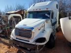 2010 Freightliner Columbia 120 Semi Truck