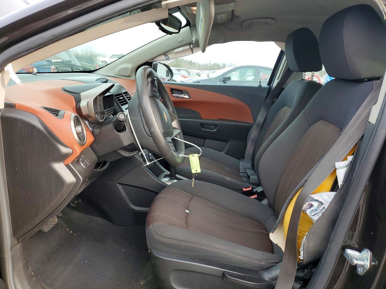 2016 Chevrolet Sonic lt