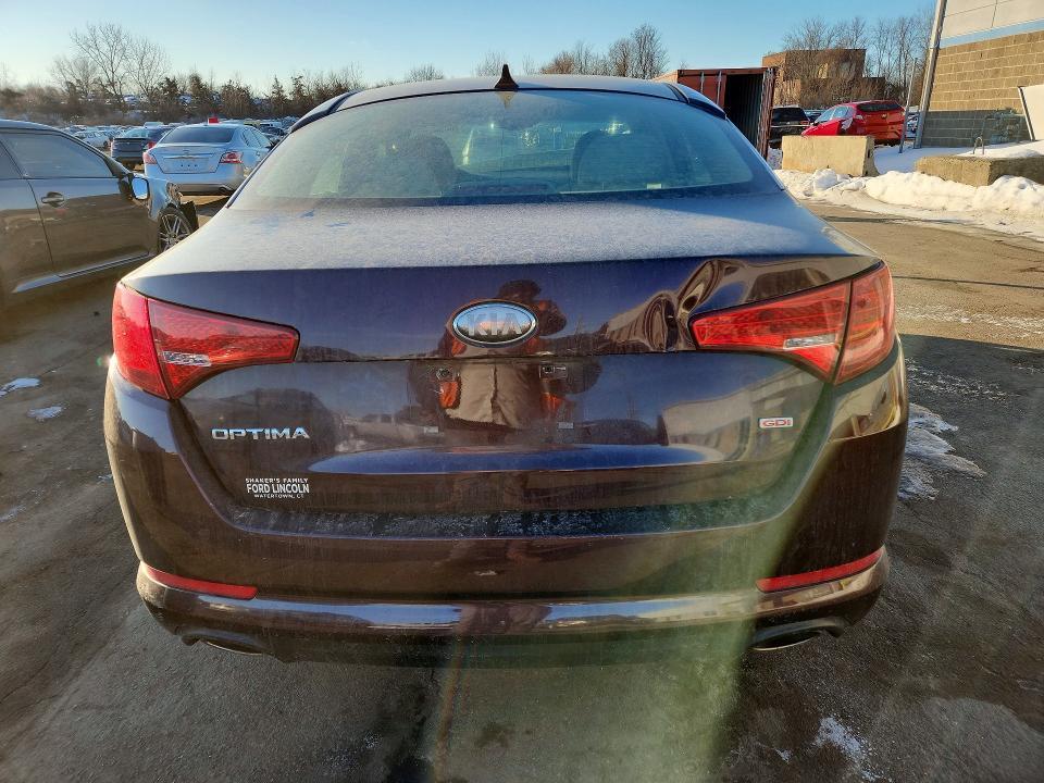 2013 KIA Optima lx