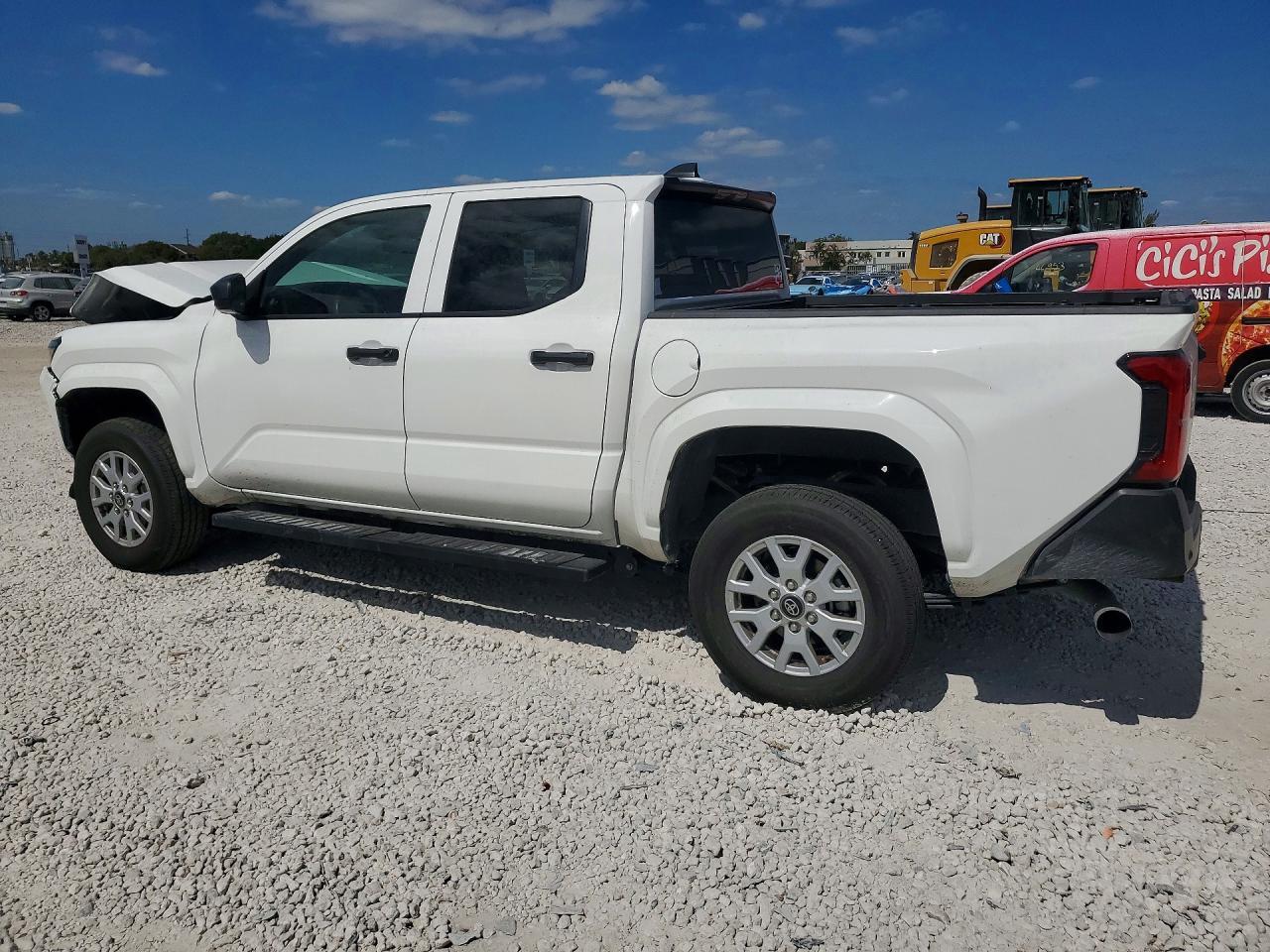 2025 Toyota Tacoma SR