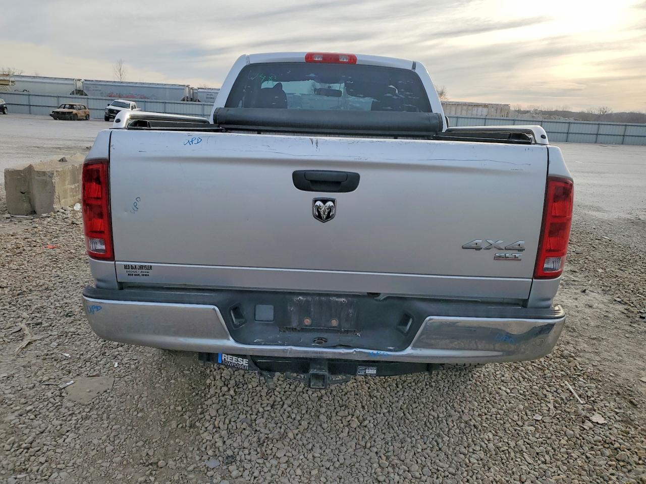 2005 Dodge RAM 1500 ST