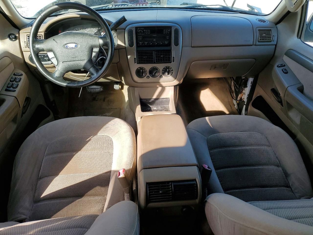 2004 Ford Explorer xlt