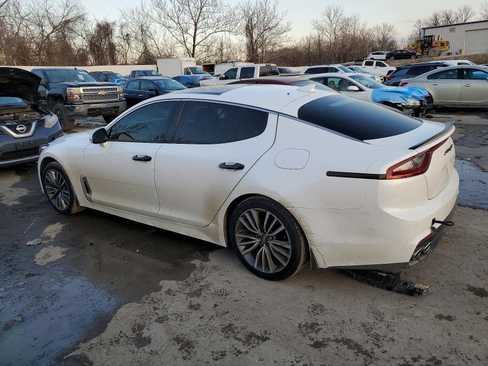 2019 KIA Stinger Premium