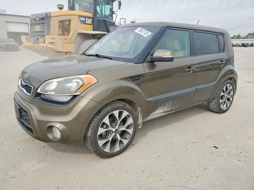 2012 KIA Soul +