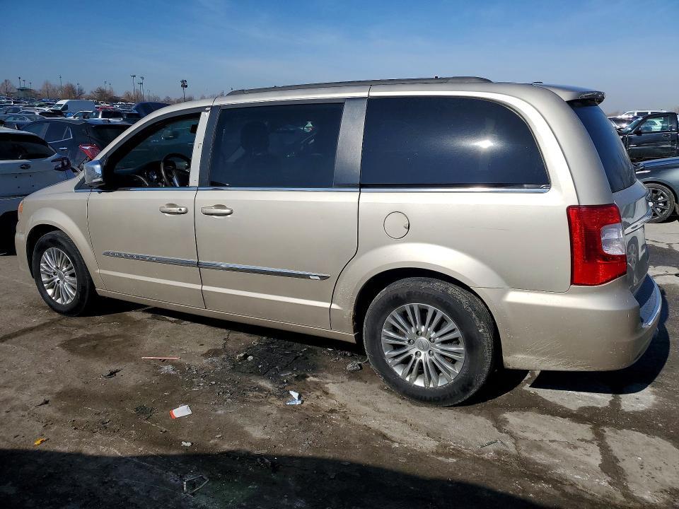 2015 Chrysler Town & Country Touring l