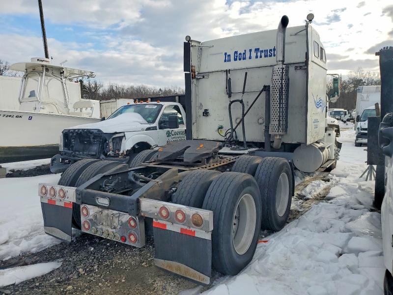 2003 International 9400i Semi Truck