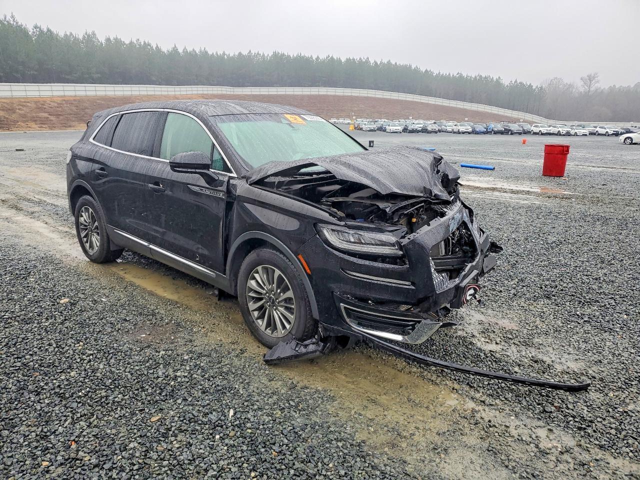 2019 Lincoln Nautilus Select