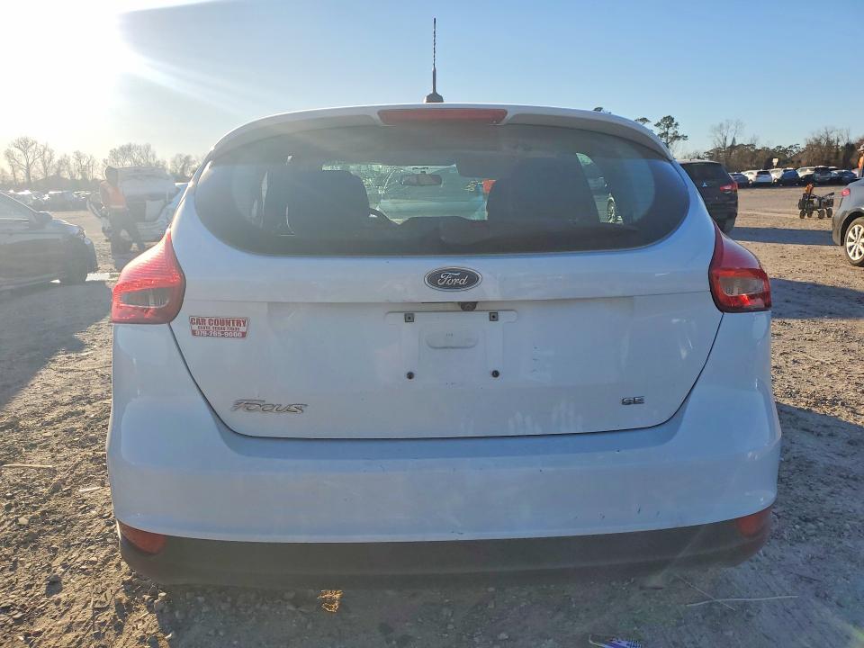 2018 Ford Focus se