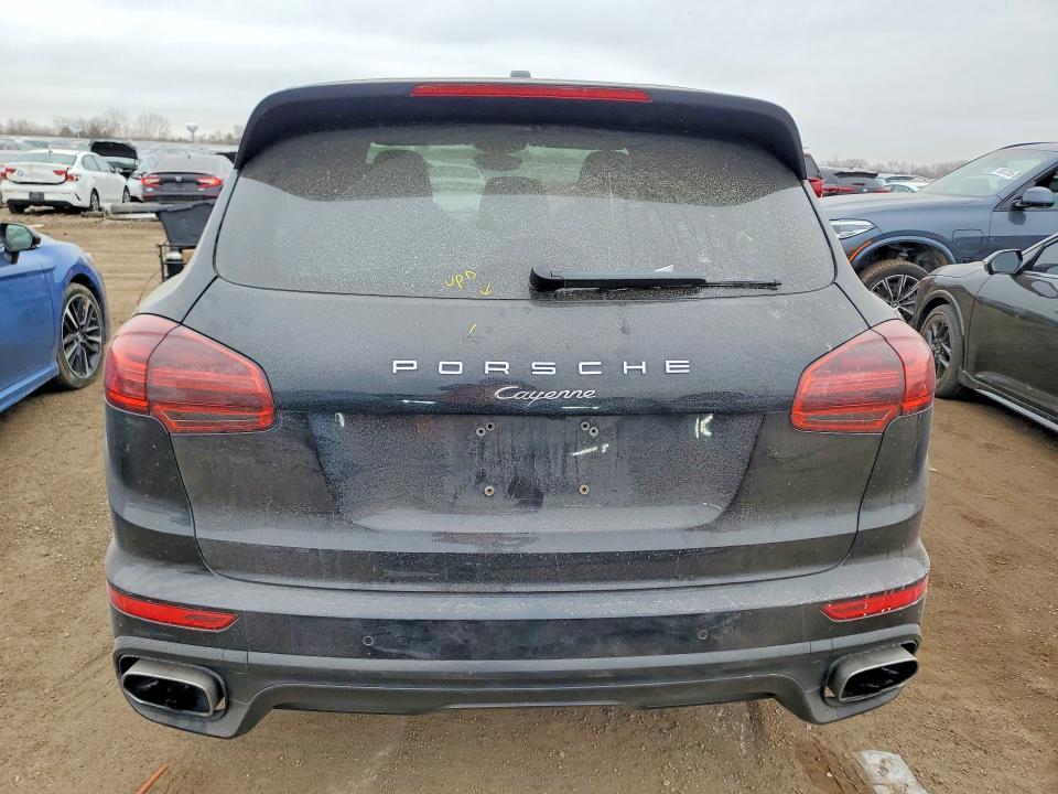 2016 Porsche Cayenne