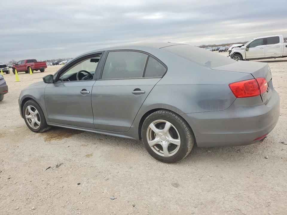 2013 Volkswagen Jetta Base