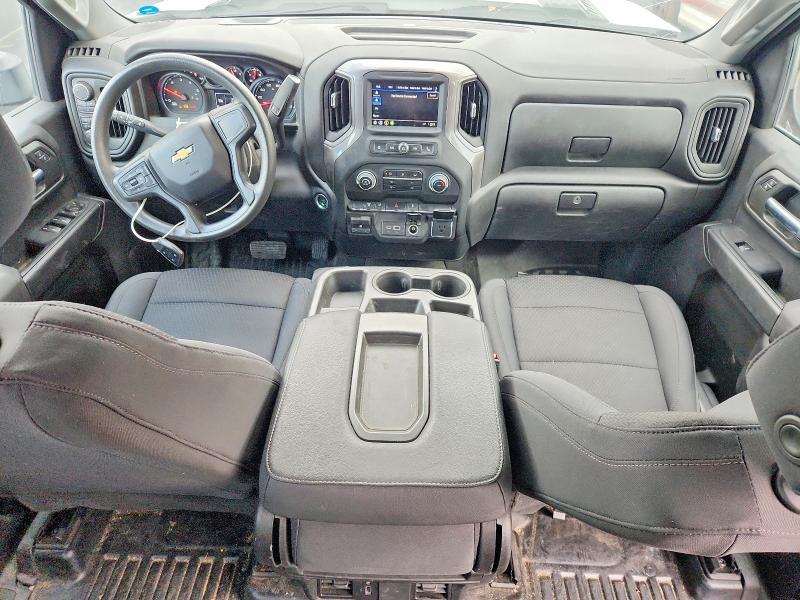2024 Chev 3500
