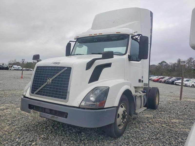 2017 Volvo Vnl Semi Truck