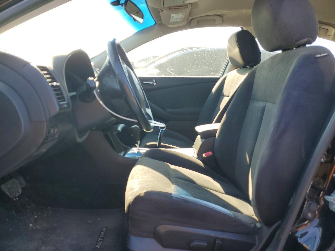 2012 Nissan Altima Base