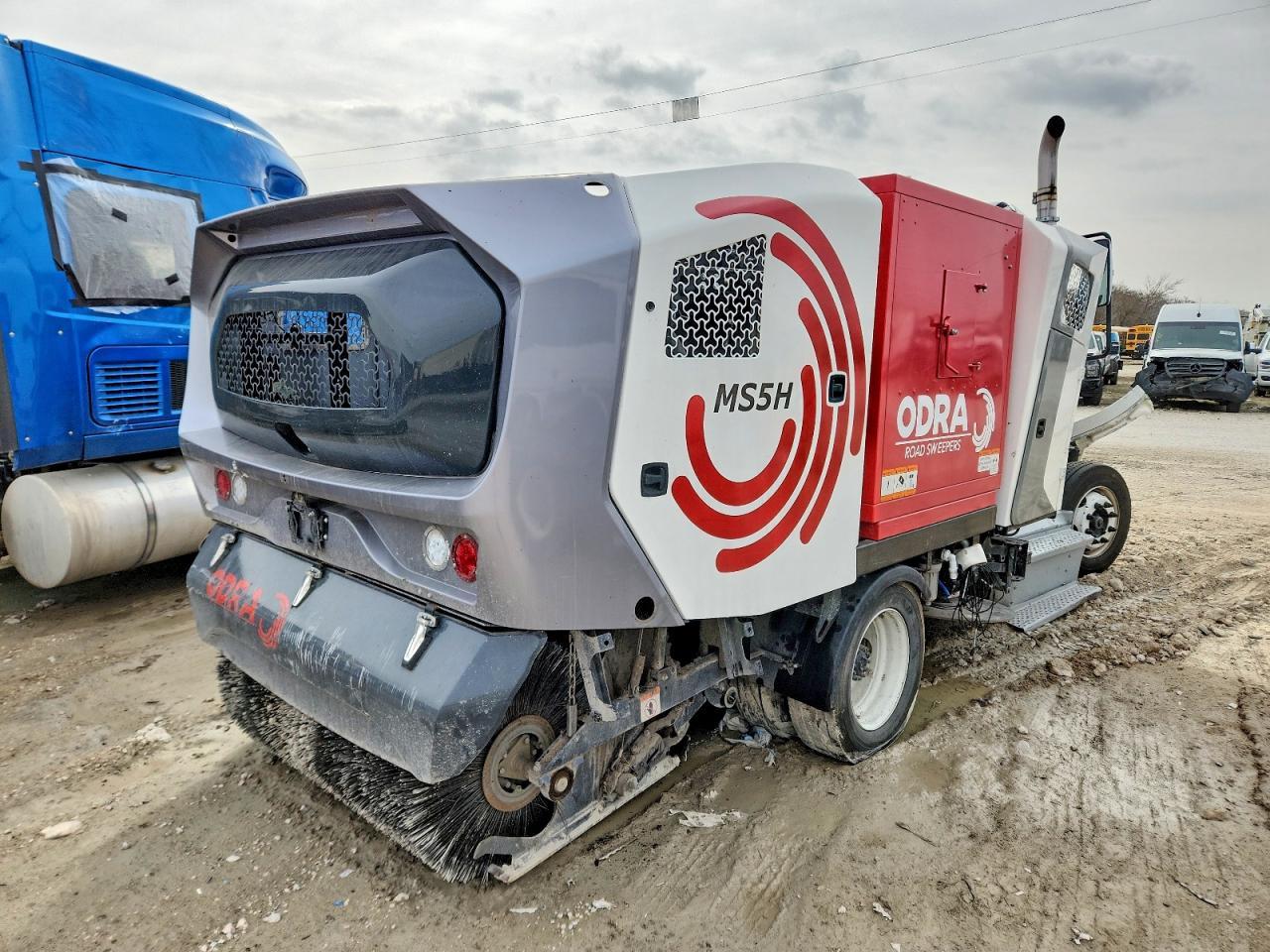 2024 Freigliner 2024  Freightliner Business Class M2 Sweeper Truck