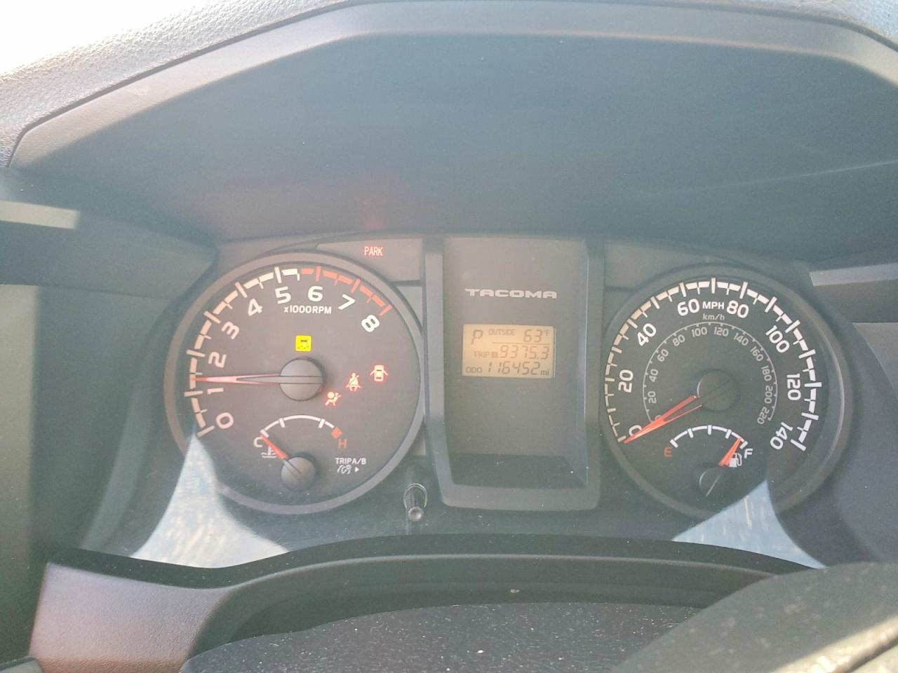 2017 Toyota Tacoma SR