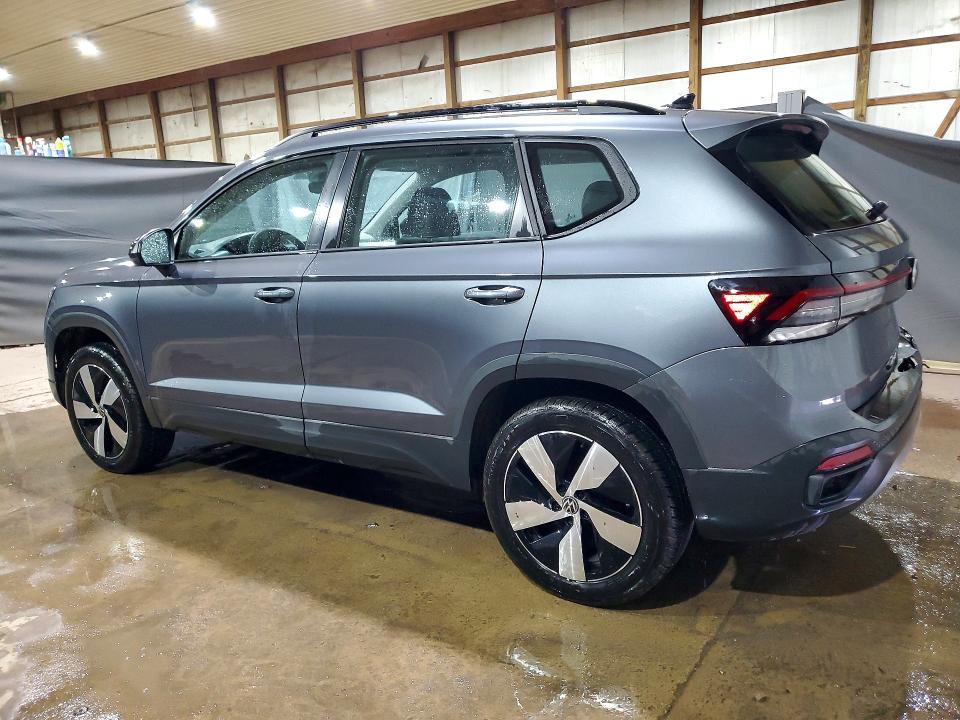 2025 Volkswagen Taos s
