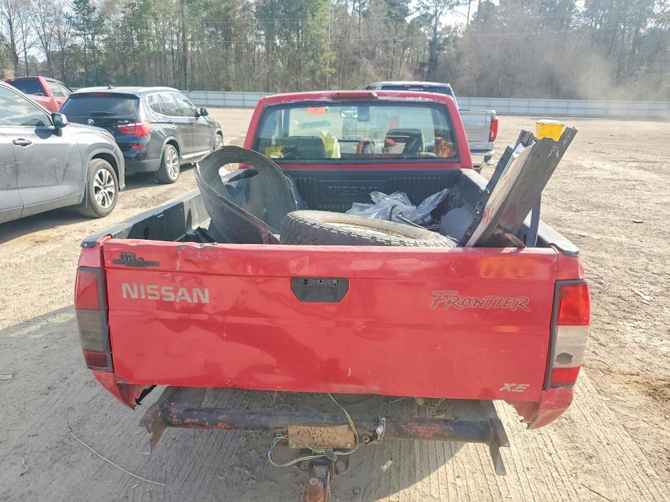 2000 Nissan Frontier King cab xe