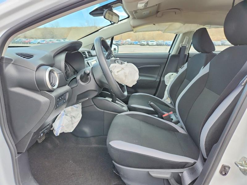 2025 Nissan Versa s