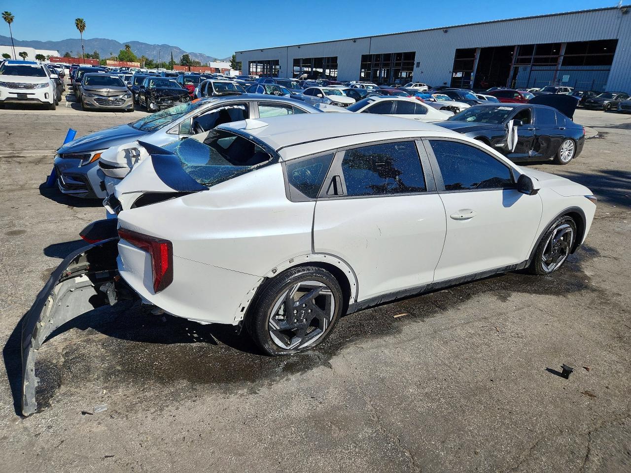 2025 KIA K4 ex
