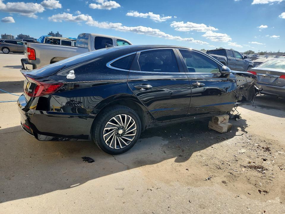 2021 Hyundai Sonata Hybrid