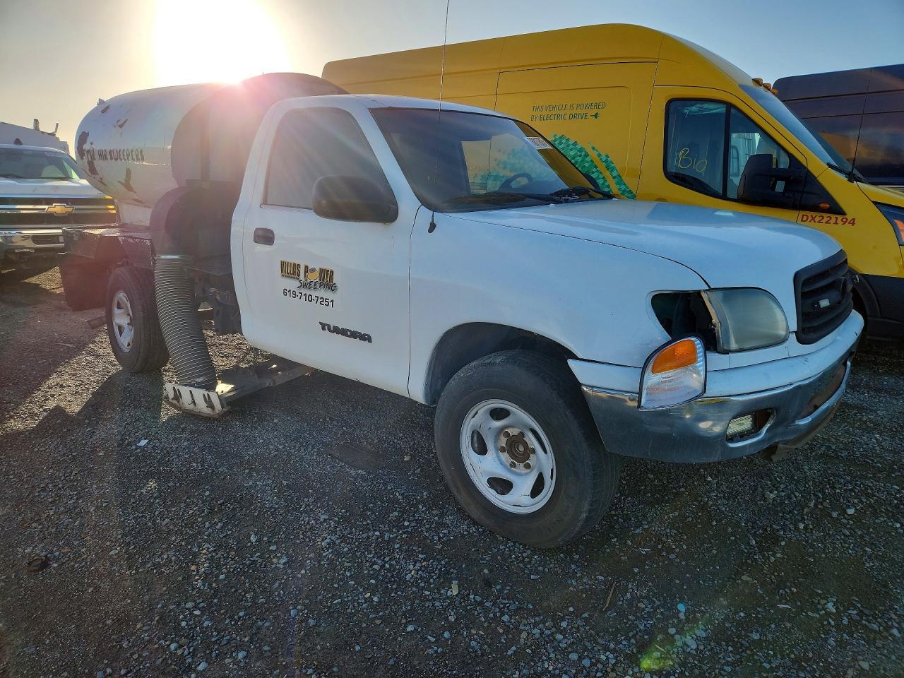 2000 Toyota Tundra Vacuum Truck